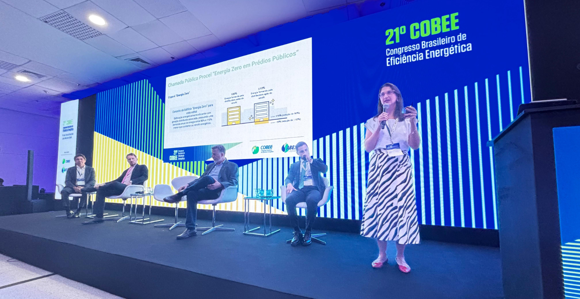 Leia mais sobre o artigo Procel apresenta ações para transição energética e cidades inteligentes no COBEE 2025